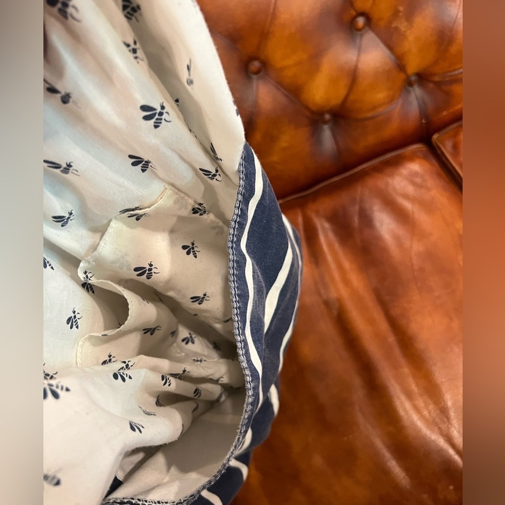 Unbranded over the shoulder beach bag in GUC - Picture 5 of 5